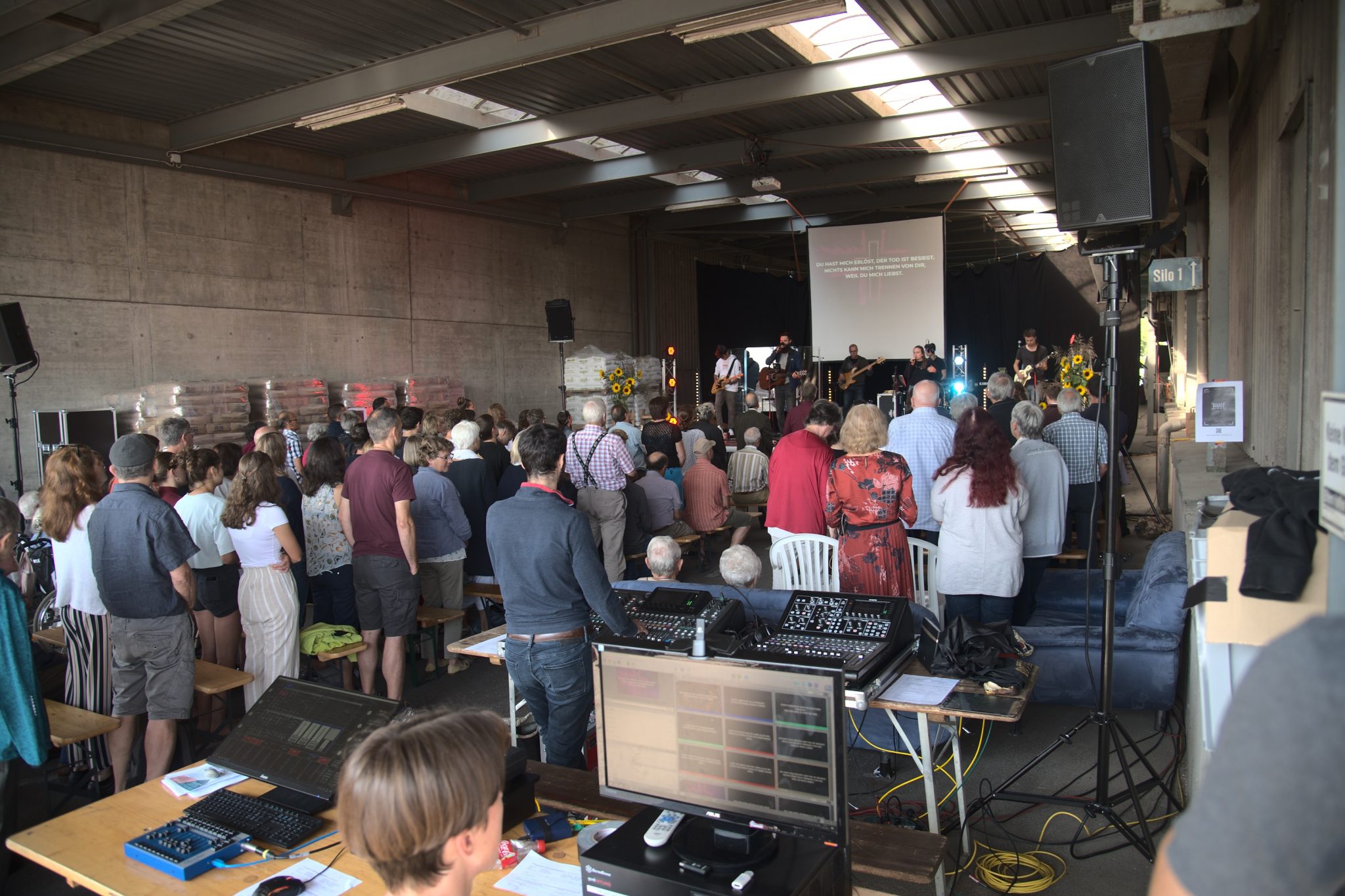 Gottesdienst3-2048x1365